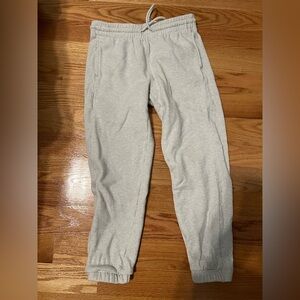 Aritzia Boyfriend Sweatpants